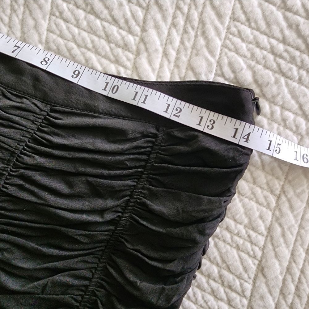Burberry Black Ruched Midi Skirt - Picture 6 of 12